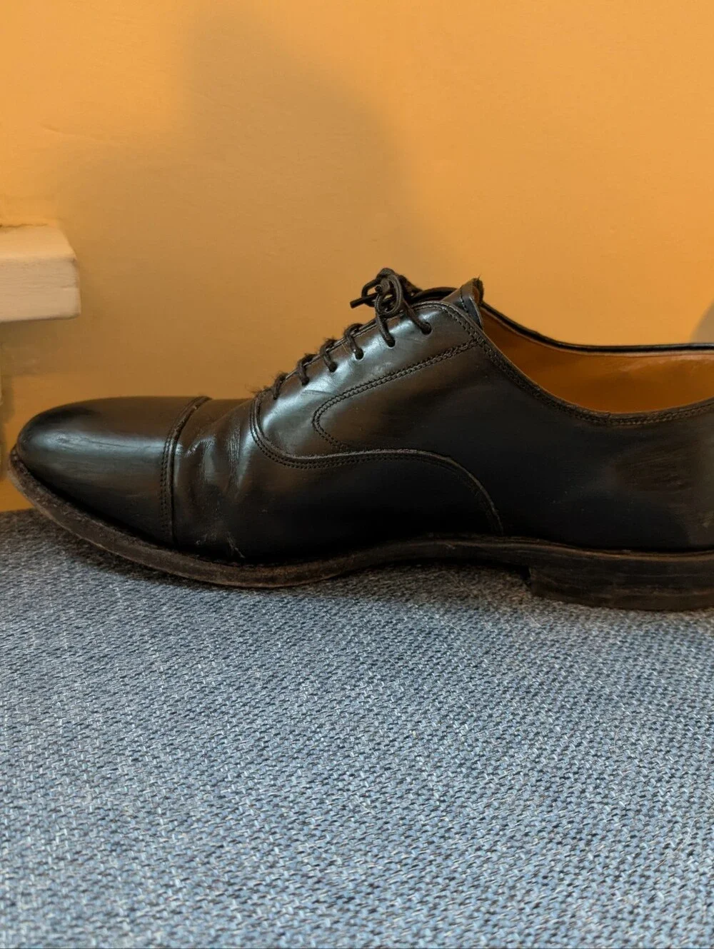 Johnston and Murphy Cap Toe Leather Dress Shoes Size 9.5